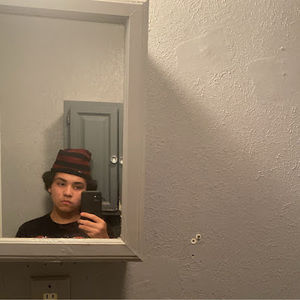 Meet your Posher, Elijah